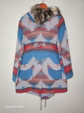 BB Dakota Teal and Red Southwestern Toggle Coat with Faux Fur Hood L